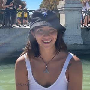 Sitter Profile Image: Maira Luna F.