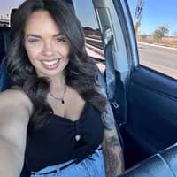 Sitter Profile Image: Amanda P.