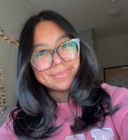 Sitter Profile Image: Arianna H.