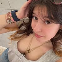 Sitter Profile Image: Maylynn M.