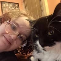 Sitter Profile Image: Bee L.