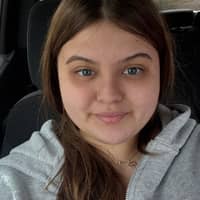 Sitter Profile Image: Angel H.