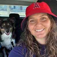 Sitter Profile Image: Leslie B.