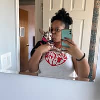 Sitter Profile Image: LaShauna L.