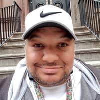 Sitter Profile Image: Khris C.