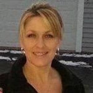 Sitter Profile Image: Lisa S.