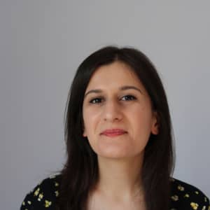 Sitter Profile Image: Simona R.