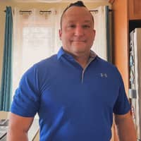 Sitter Profile Image: Tomas S.