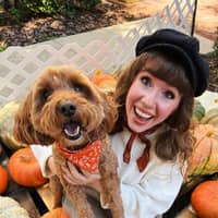 Sitter Profile Image: Elsa W.