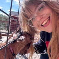 Sitter Profile Image: Arielle I.