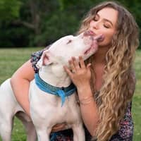 Sitter Profile Image: Heather S.