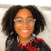 Sitter Profile Image: Yoleyka S.
