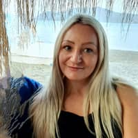 Sitter Profile Image: Corienne Louise S.