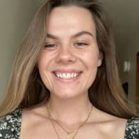 Sitter Profile Image: Nicole B.