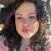 Sitter Profile Image: Riley M.