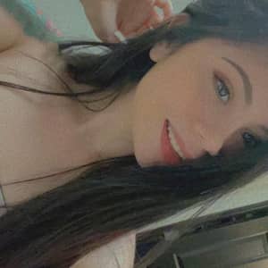 Sitter Profile Image: Ash M.