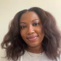 Sitter Profile Image: Sarah V.