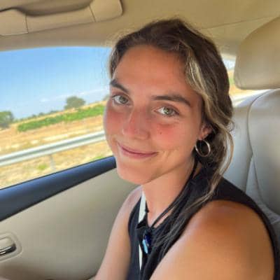 Foto de perfil del cuidador: Elena V.