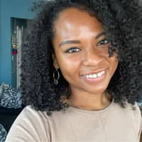 Sitter Profile Image: Kellyn E.