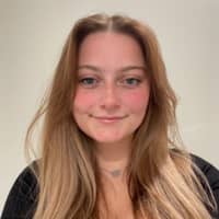 Sitter Profile Image: Sophie H.