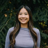 Sitter Profile Image: Vanessa N.