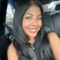 Sitter Profile Image: Lizbeth S.