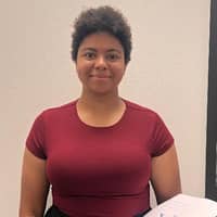 Sitter Profile Image: Lashawndra B.