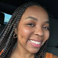 Sitter Profile Image: Trinity W.