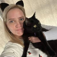 Sitter Profile Image: Valerie A.