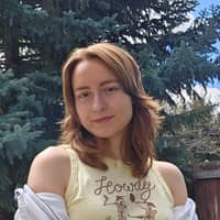 Sitter Profile Image: Lucy B.