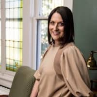 Sitter Profile Image: LeAnn W.