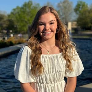 Sitter Profile Image: Presley V.