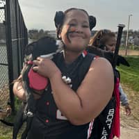 Sitter Profile Image: Serena B.