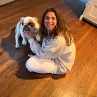 Sitter Profile Image: Eva S.