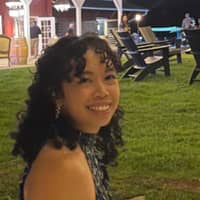 Sitter Profile Image: April L.