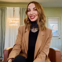 Sitter Profile Image: Melonie M.