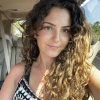 Sitter Profile Image: Zia K.