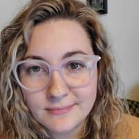 Sitter Profile Image: Olivia G.