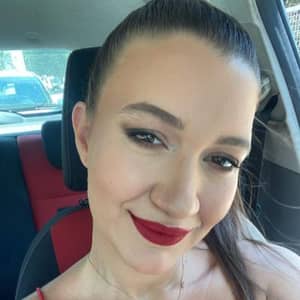 Sitter Profile Image: Marilena F.