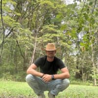 Sitter Profile Image: Brandon S.