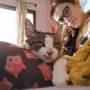 Sitter Profile Image: María V.