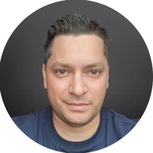 Sitter Profile Image: Fabiano R.