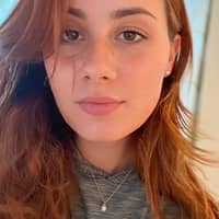 Sitter Profile Image: Alyssa F.