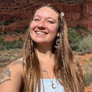 Sitter Profile Image: Nadia H.