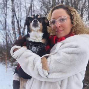 Sitter Profile Image: Taneesha R.