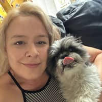 Sitter Profile Image: Elizabeth H.