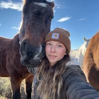 Sitter Profile Image: Hannah R.