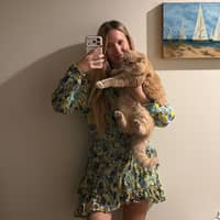 Sitter Profile Image: Sari B.