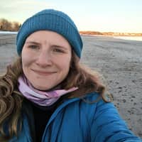 Sitter Profile Image: Emily L.