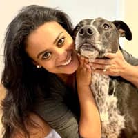 Sitter Profile Image: Riya S.